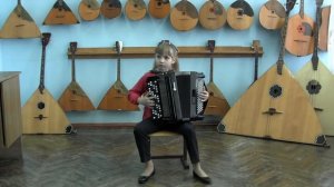 Концертная пьеса Н. Малыгина на тему песни «Оренбургский пуховый платок» Алёна КЛИВИТЕНКО баян 8 лет
