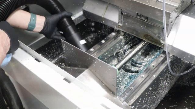 Haas Y Limit Switch Error--It's down! смотреть онлайн