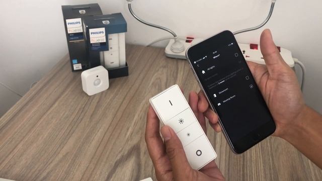 Giới thiệu và hướng dẫn cách sử dụng Philips Hue Dimmer Switch | Smart HomeKit смотреть онлайн