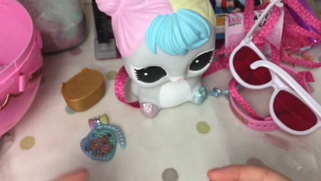 BRAND NEW!! LOL Surprise Biggie Pets Bunny Hop Hop toy review! смотреть онлайн