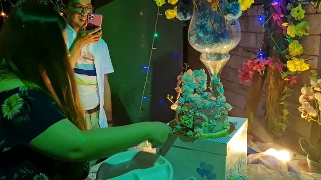 Gender Reveal Party! It's a boy or a girl? смотреть онлайн