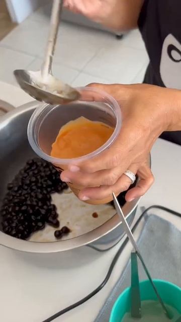 Чай с баблами 🤤 Тайский чай который обязательно надо попробовать! смотреть онлайн