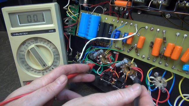 How to repair Wangs 1987HW Tube Guitar Tube amplifier Part 2 смотреть онлайн