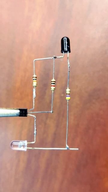 Simple Long Range Fire Alarm | BC547 Transistor. смотреть онлайн