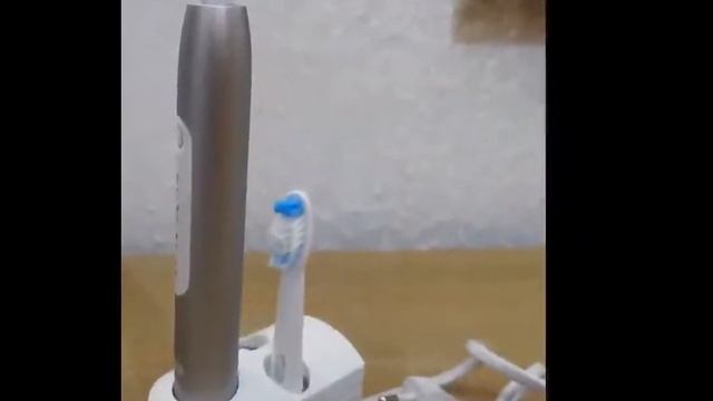 Oral B Pulsonic Slim Luxe 4000 Elektrische Schallzahnbürste смотреть онлайн