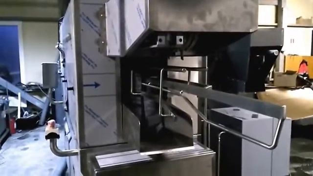 Машина мойки троллеев BW RODON БэрВисент смотреть онлайн