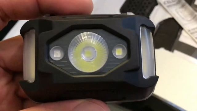 Duracell 3 LED headlamps 550 Lumens unboxing / misleading смотреть онлайн