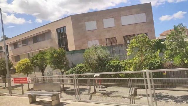 Поездка на электричке Вилафранка - Барселона. Испания смотреть онлайн