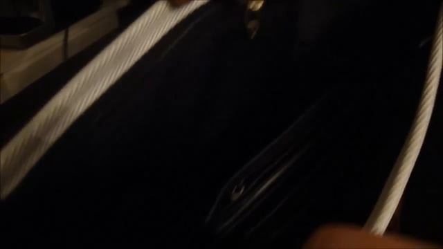 Сумка-тесак с подарком смотреть онлайн