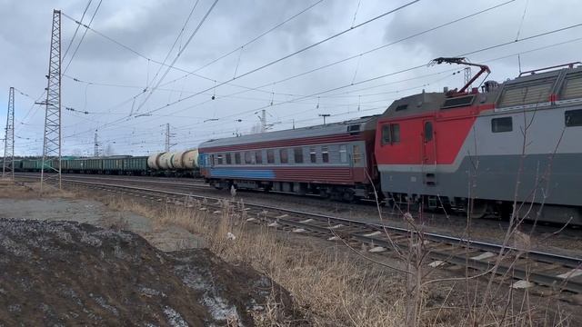 Электровоз 2ЭС6-599 с вагоном дефектоскоп смотреть онлайн