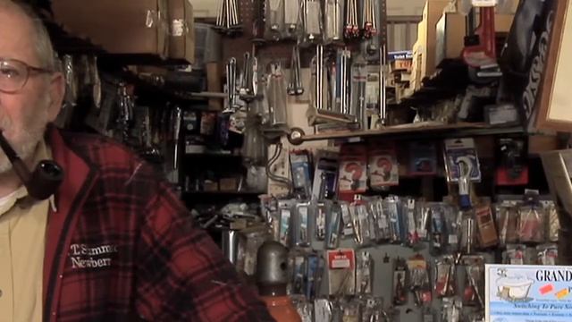 C.T. Summer Hardware Store смотреть онлайн