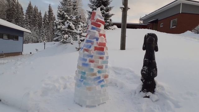 Ледяная башня из воды. Как сделать быстро и легко! Зимнее украшение во дворе. смотреть онлайн