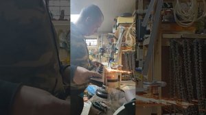 Заточка ножей веткоизмельчителя (два ножа по 300мм), только учусь.