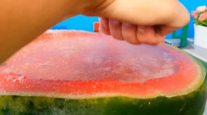 Мультики про машинки - Заморозили полицейскую машинку на 24 часа. Петрович делает мороженое