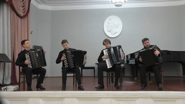 Н. Римский-Корсаков "Шествие князей" из балета"Млада" Играет "Сибирский квартет баянистов"