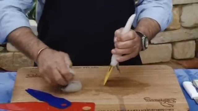 How To Clean Squid Using SquidEzy