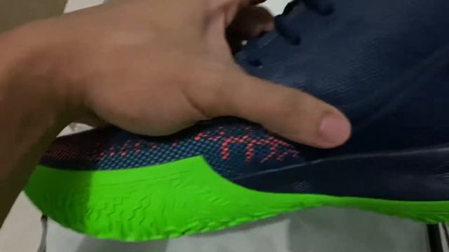 Kyrie 7 Midnight Navy смотреть онлайн
