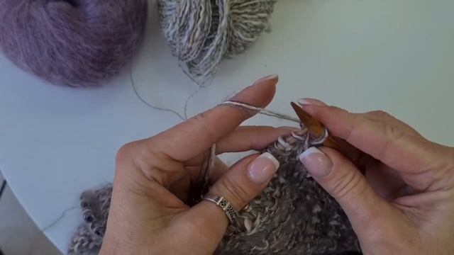 Узор спицами: вытянутые петли смотреть онлайн