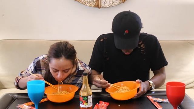 EXTREME SPICY RAMEN CHALLENGE! смотреть онлайн