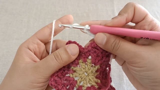 وحدات كروشيه مربعة 9 || وحدة كروشيه ورد مربعة смотреть онлайн