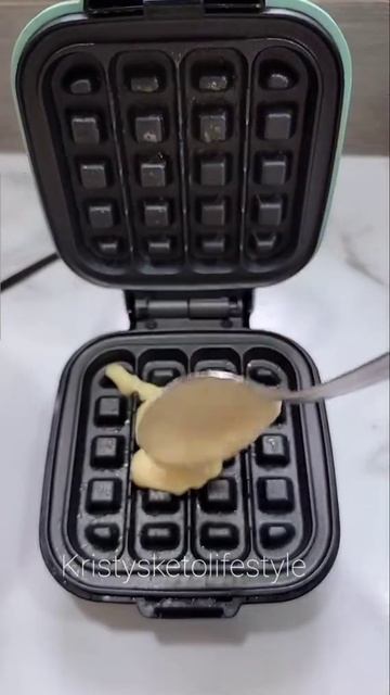 Keto Waffle Sticks смотреть онлайн