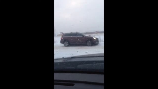 Гонка Прикол с мерсом смотреть онлайн