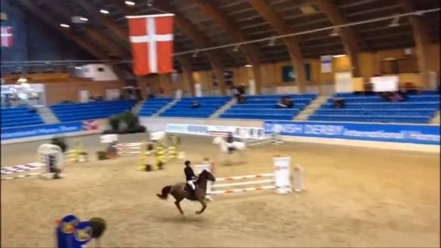 2 måneder med Lille Asserholt Paprika смотреть онлайн