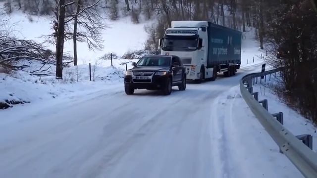 Туарег тянет фуру смотреть онлайн