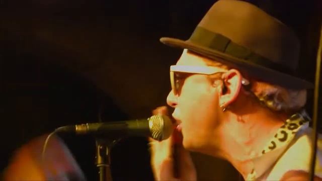 Тараканы! - Мужчины с электрогитарами (акустика) смотреть онлайн