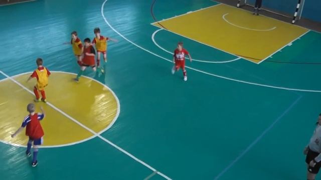 Турнир по футболу среди детей Александров 2007,2008 - Дмитров 2008_29.11.2014_1часть смотреть онлайн