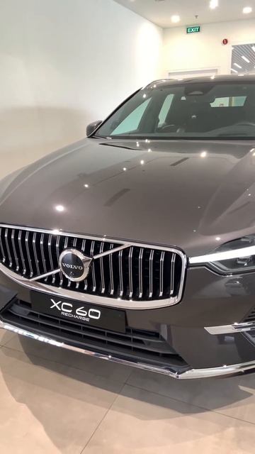 2024 Volvo XC60 - Exterior and Interior details смотреть онлайн