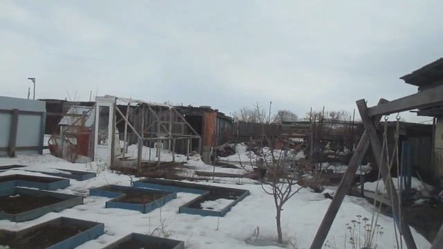 Дожились...Невозможно купить зерно в деревне!!! У нас идет снег в Апреле...Семья в деревне. смотреть онлайн