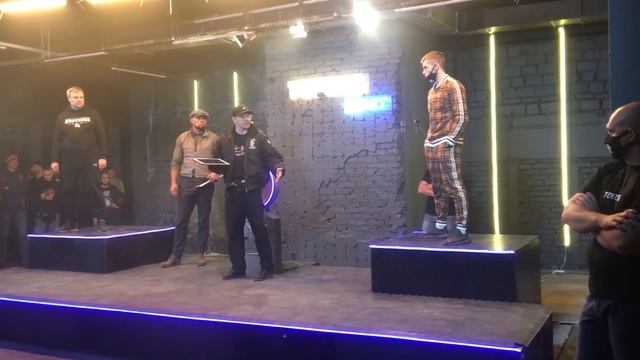 Сушист против Чибиса! Взвешивание! За кадром Top Dog смотреть онлайн