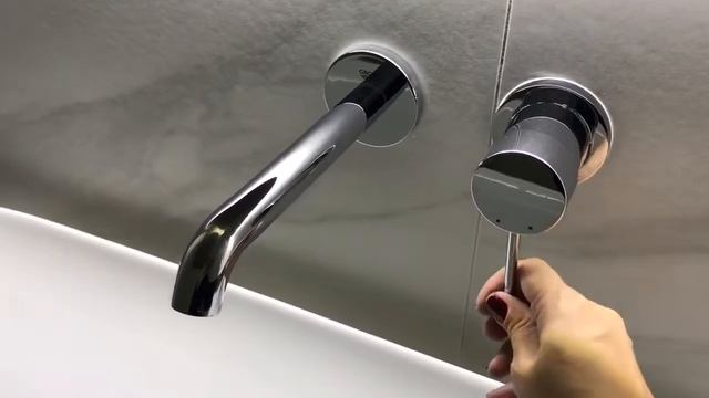 Распаковка — Корпус для скрытого монтажа GROHE Essence New 19408001 смотреть онлайн