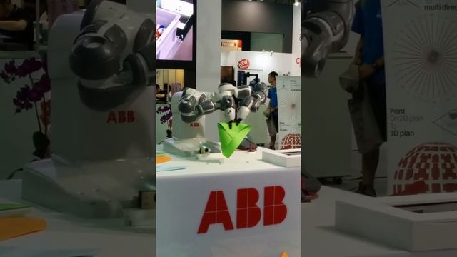 ABB折紙飛機 смотреть онлайн