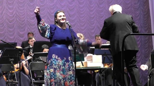 "Скучно, грустно мне девчонке" Поёт Алесандра Лазарчук