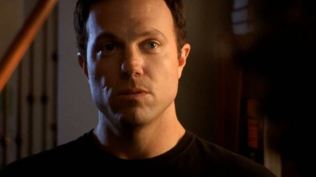 Chuck S01E10 HD | Band Of Horses -- No One's Gonna Love You [Chuck or Bryce] смотреть онлайн