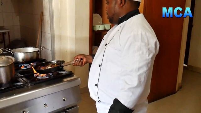 INDYO YUZUYE UMUSIRIBATERI AKWIYE KURYA AGATANDUKANA N'UDUSHYIMBO N'AMANDAZI IMINOTA 10 BIBA BIHIYE