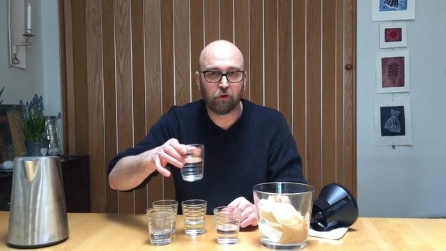 Kunnon kahvia kotikeittiössä. Jakso 14: Suodatinpaperin huuhtelu. Onko sillä vaikutusta? смотреть онлайн