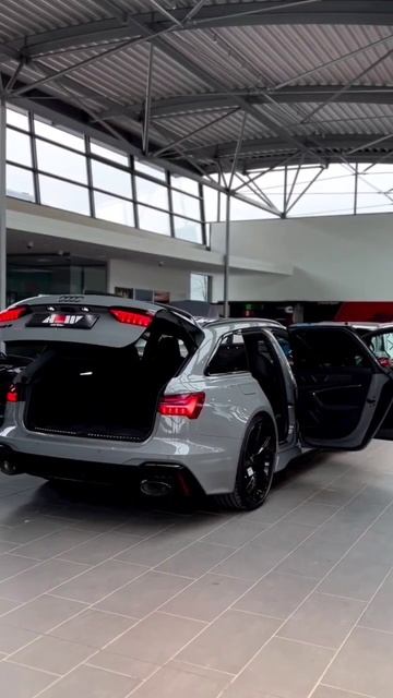 Audi RS nardo grey colour #trending #bmx #audi #automobile #porsche911s #legender #bmw #audir #vira смотреть онлайн
