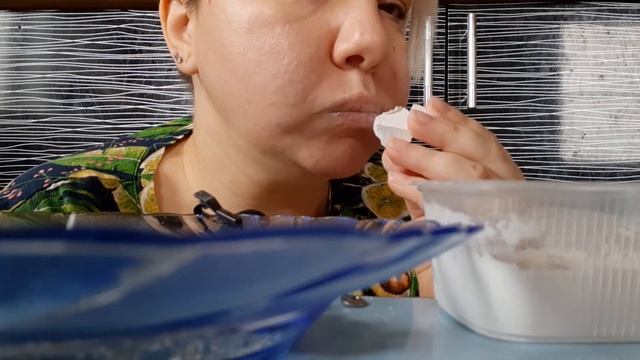 Севрюково и Волоконовка в пасте.#asmr #crunch #mukbang #мелоежка #мел #хруст #еммел #природныймел смотреть онлайн