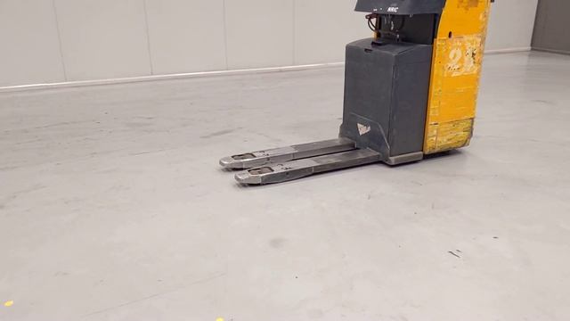 43823 - JUNGHEINRICH ESE 120 WWW.CHUF.COM смотреть онлайн