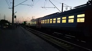 ЭД9М сообщением Кувандык-Оренбург на о. п. 10км.(думаю,тц вы успели выучить)