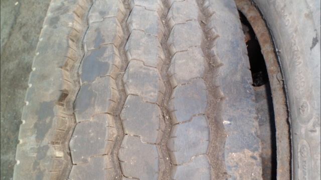 255 TYRES X5 смотреть онлайн