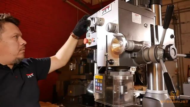 Редукторный фрезерно-сверлильный станок JET JMD-40