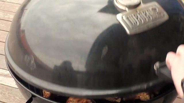 А не приготовить ли нам паука или стейк паук на гриле смотреть онлайн