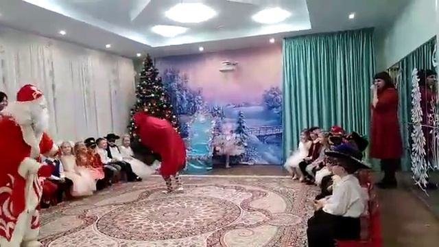 мешок с подарками смотреть онлайн