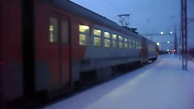 Электропоезд ЭД9М-0056. Отправление. смотреть онлайн