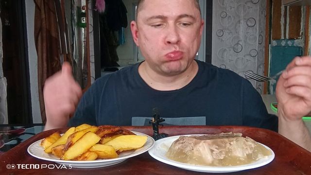 мукбанг/обжор/холодец,жареная картошка,картошка фри/ смотреть онлайн