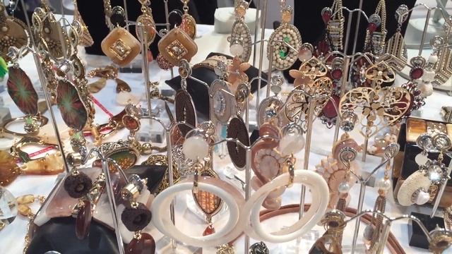 Модные тенденции украшений и модных аксессуаров лета 2016 г. смотреть онлайн